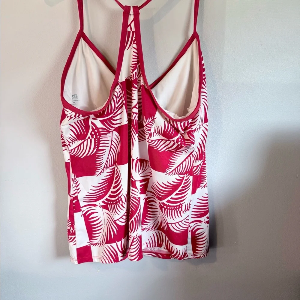 Carve Designs Stinson Tankini in Checkered Palm w/ Hot Red - Picture 3 of 6